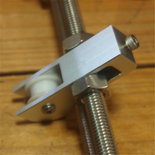 Aluminium belt adjuster